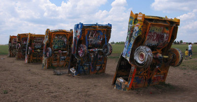 Fichier:400px-800px-Amarillo Texas Cadillac Ranch3 2005-05-29.jpg